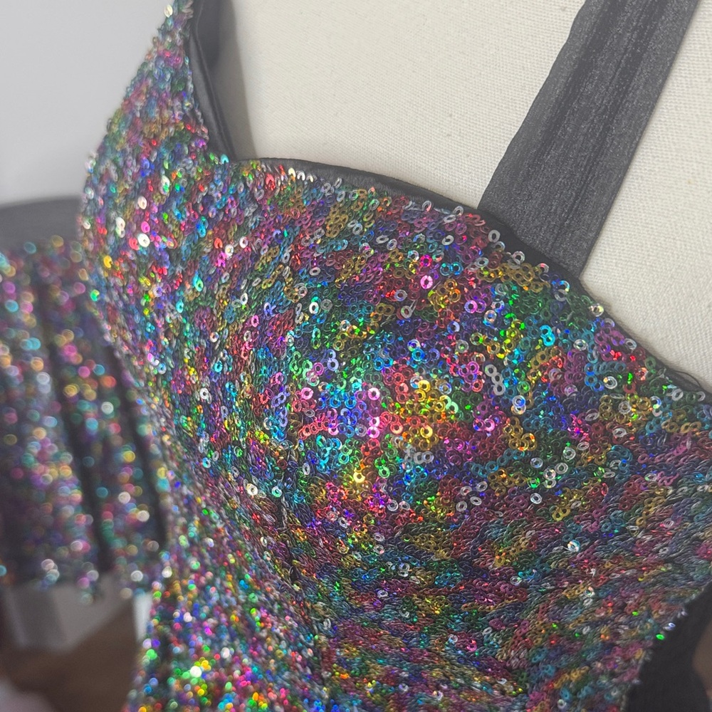Sequin Mini -  Chi Chi London Colorful Sequin Halter Party Dress - NWT - Sz 6 - Picture 4 of 4